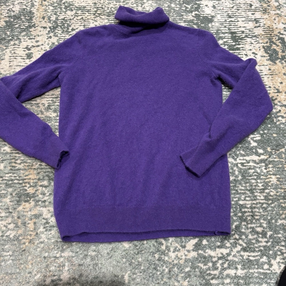 Talbots 100% Cashmere Turtleneck Pullover Sweater Womens Size S Classic Purple